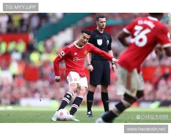 曼联争四形势持续波动,对赛季走势形成关键影响 曼联争四形势持续波动,对赛季走势形成关键影响