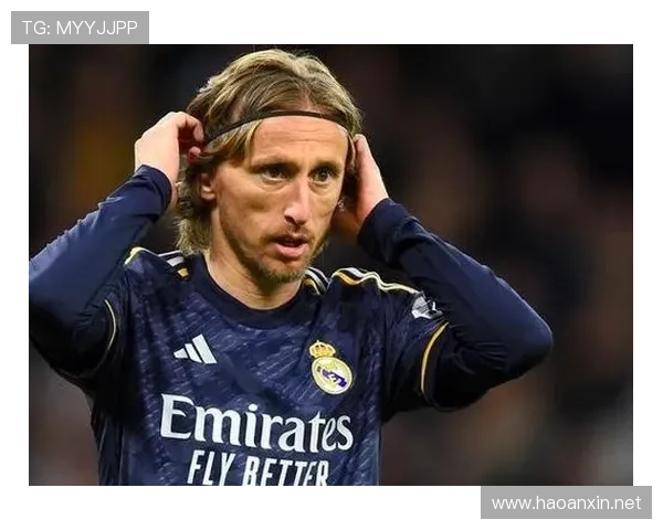 莫德里奇摆脱与转身能力解析